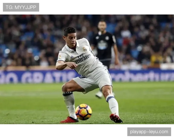 西甲新势力崛起，传奇球星续写辉煌篇章