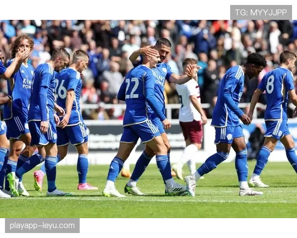 莱斯特城新赛季强势开局，球迷期待惊喜延续