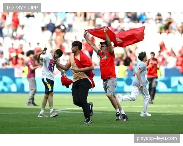 斯卡洛尼战术执行力显著提升，阿根廷队表现引人瞩目
