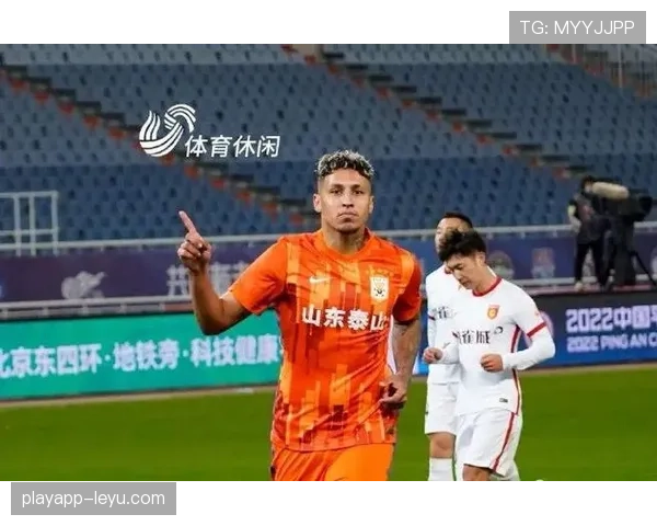 山东泰山中场控制不足，比赛节奏掌控力受限，攻防转换效率承压